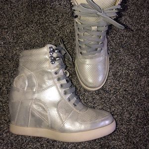 Silver Heeled Sneakers 👟